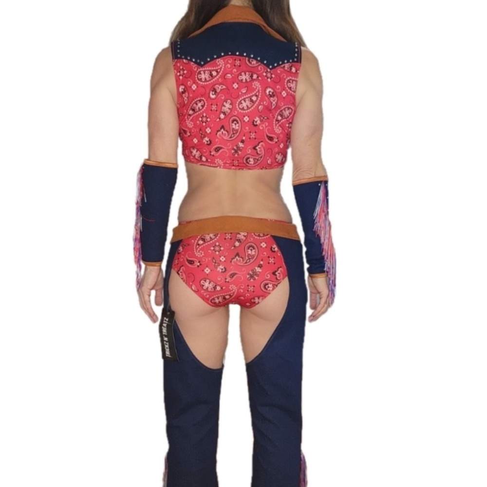 Dolls Kill Tricks n Treatz NWT 6 piece Cowboy Rodeo Fringe Chaps set nWT M - Picture 6 of 9